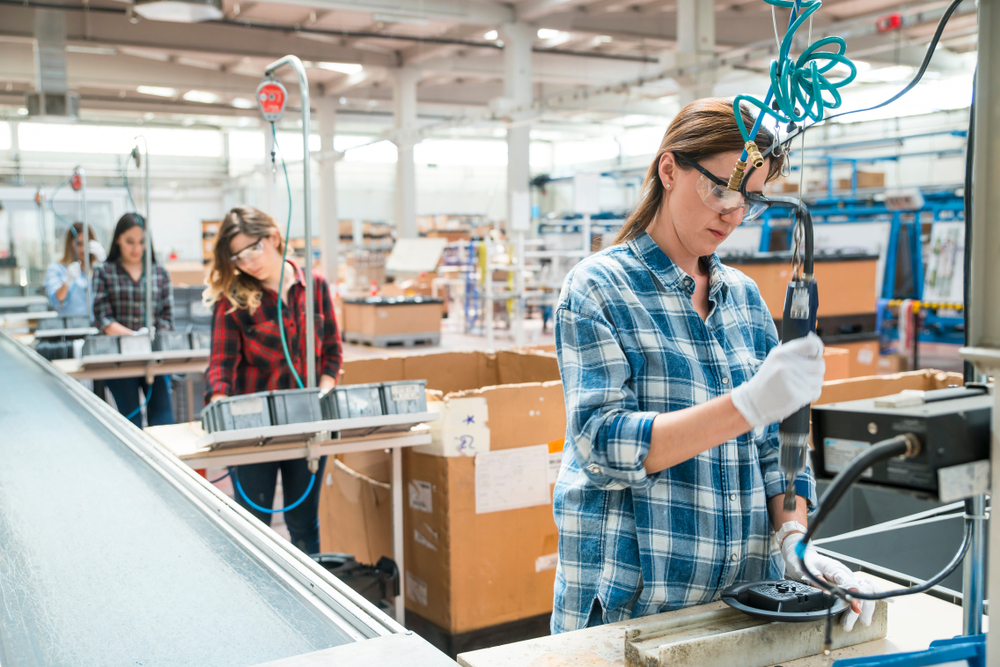 Read more about the article DEI in Manufacturing: Ensuring Diversity, Equity, and Inclusion in Manufacturing Careers and CTE Programs