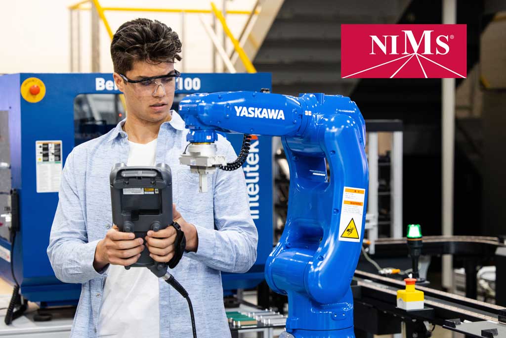 Read more about the article New Standards and Credentials Prepare Students for Industrial Robotics Careers