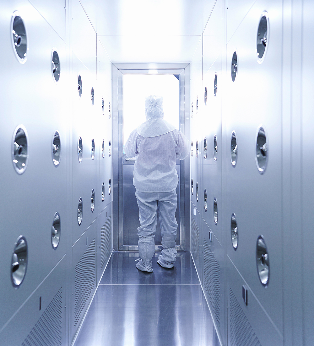 Air Shower in Semi Fab