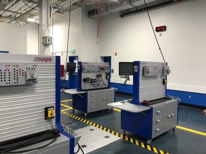 Clinton CC Intelitek Mechatronics